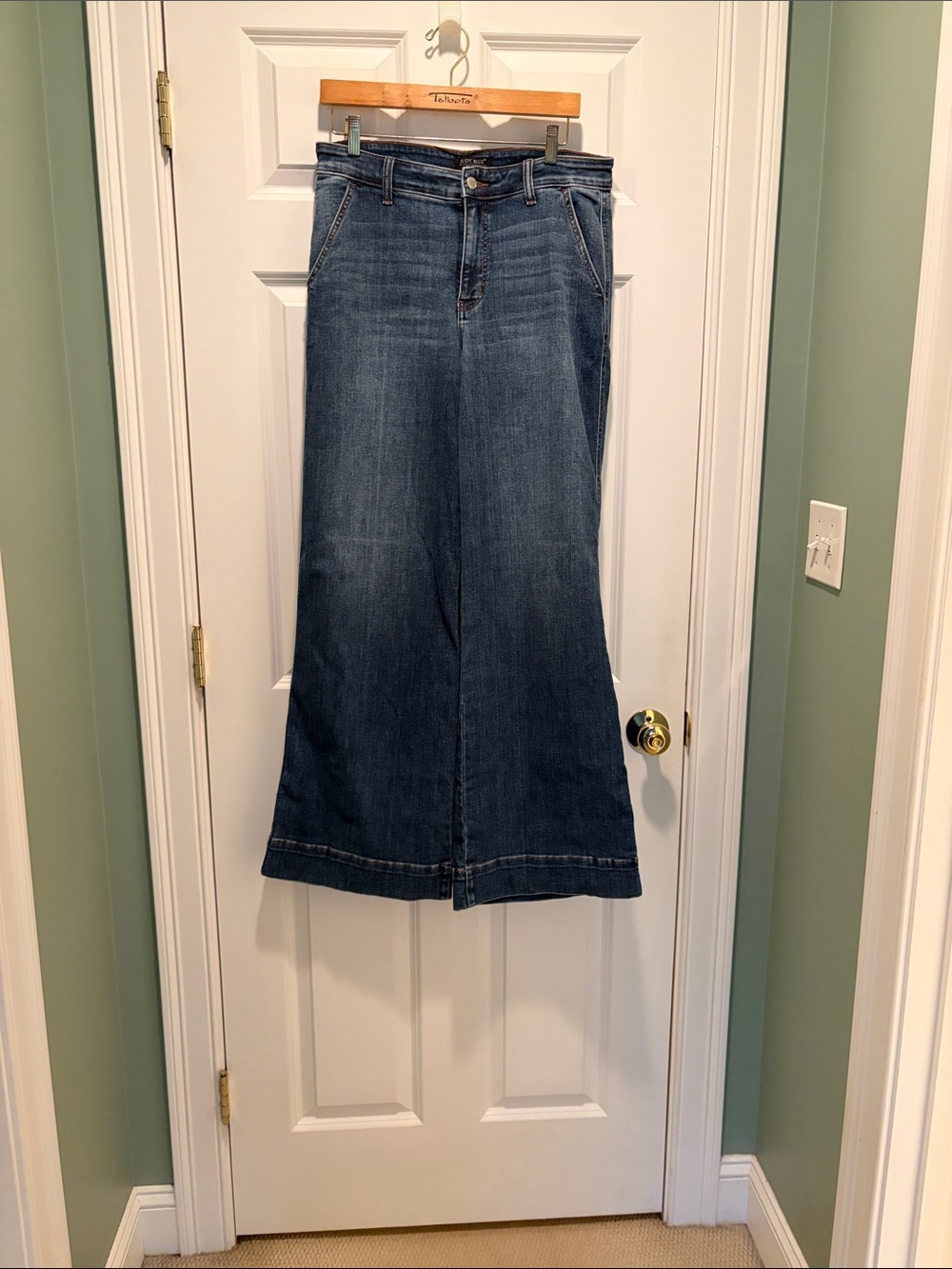 Women’s Judy Blue Retro Wide Leg Denim Jeans in Dark Blue